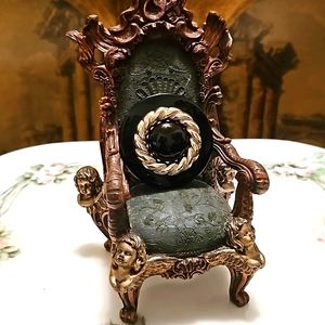 Vintage Italian Black & Gold Brooch